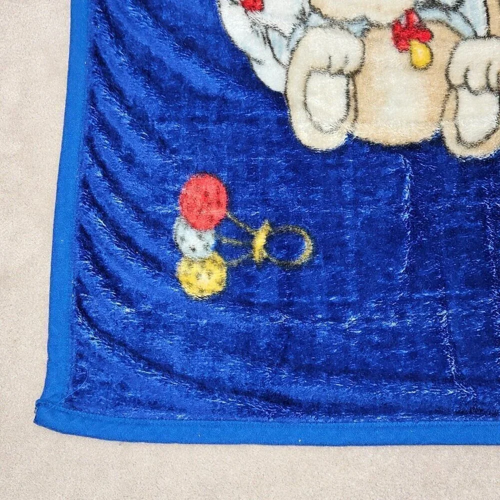 VTG Blue Blanket Sleeping Bunny Rabbits Moon Stars Rattle Acrylic Manterol? READ